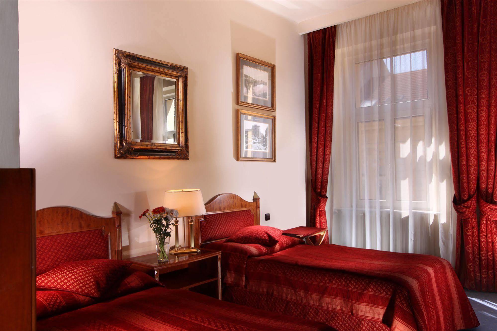 Hotel Ariston Prague Luaran gambar